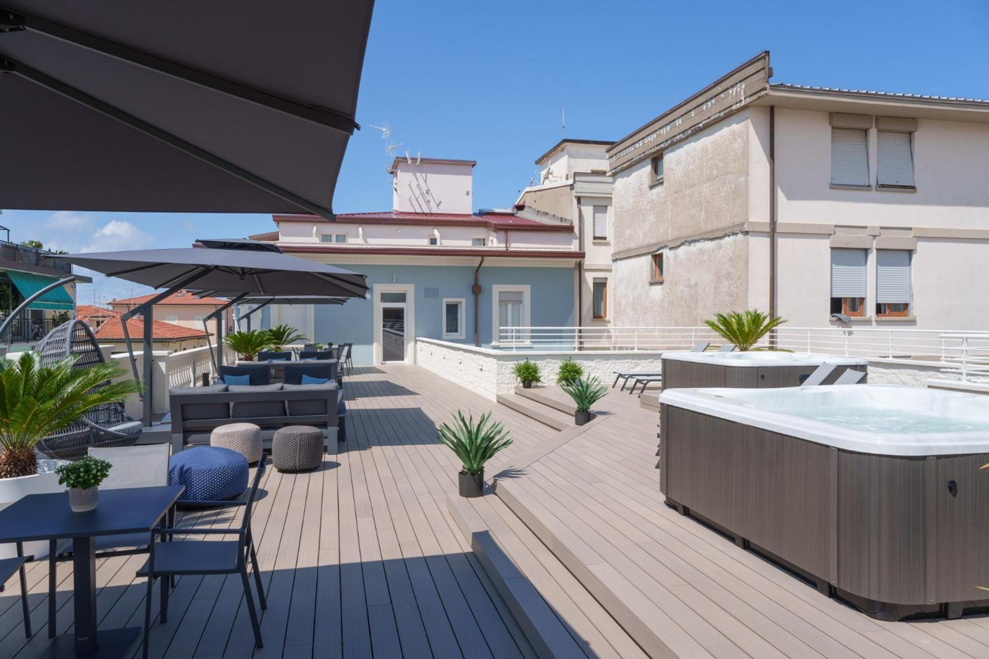 VI Suites Βιαρέτζιο Εξωτερικό φωτογραφία